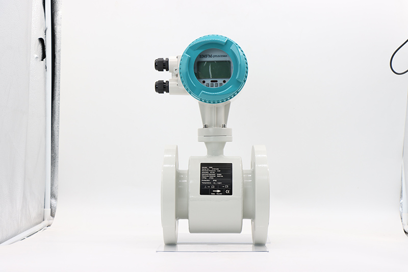 How to wire inline flow meter