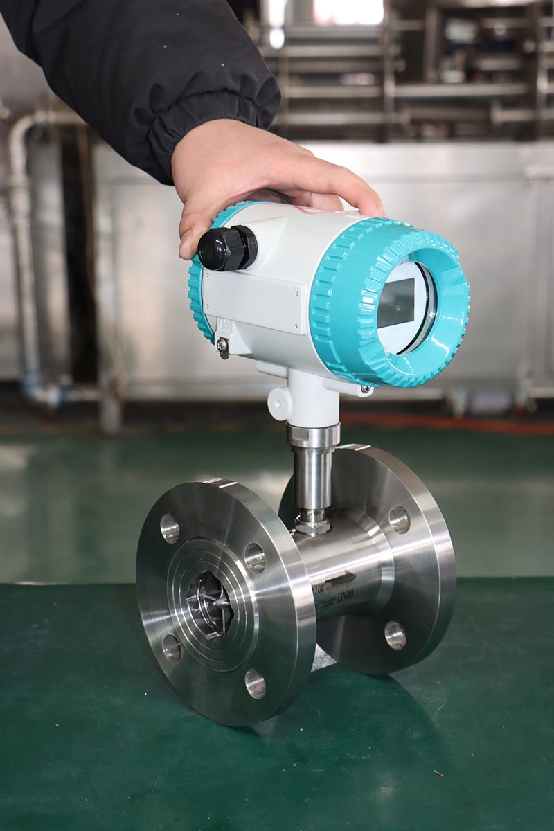 Crude oil flow meter in liter liquid turbine flowmeter