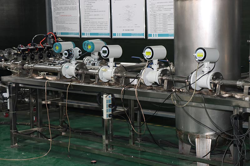 Factory Wholesale electromagnetic chemical flowmeters dn50 magnetic flow meters