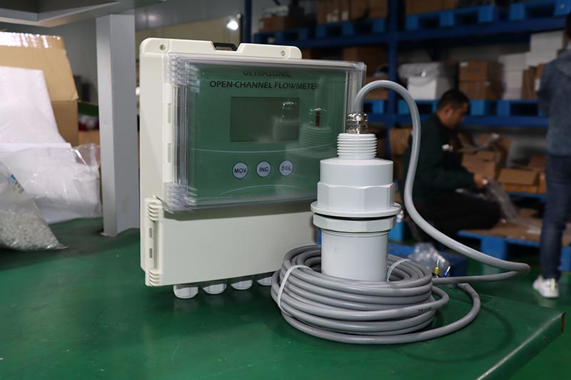 High Quality Q&T PLCM Open Channel measuring Non-contact ultrasonic flow meter