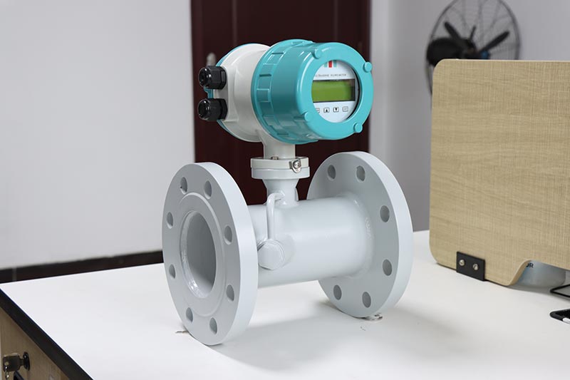 Pipeline ultrasonic flow meter factory OEM ultrasonic liquid flowmeters