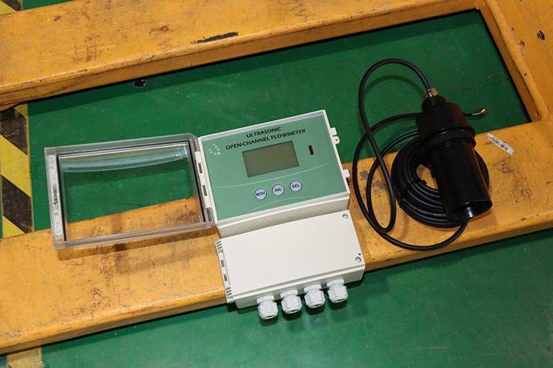 Excellent quality ultrasonic open channel flow meter From China