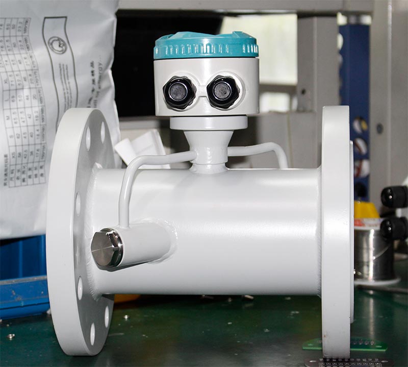 Flange connect carbon steel ultrasonic flow sensors