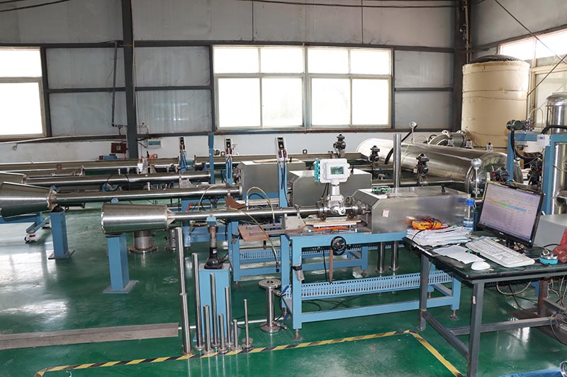 CE approval impeller flow meter turbine gas flow metersQ&T Instrument