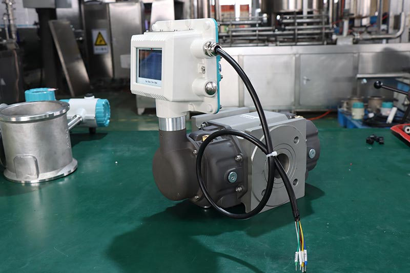 Custody transfer natural gas lobed impeller flow meterQ&T Instrument