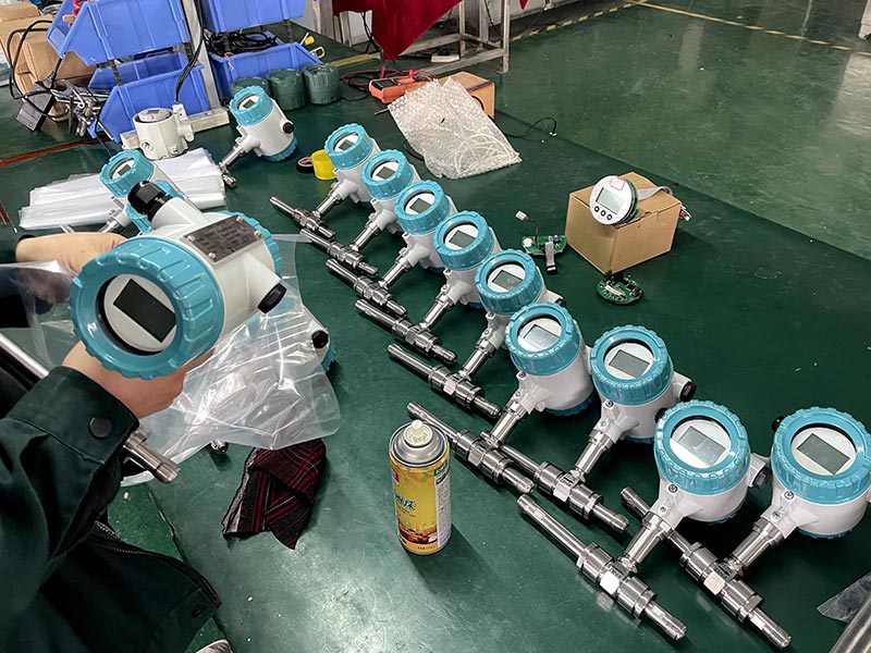 Fast Response Time Plus Output Thread Connection Turbine Flowmeter