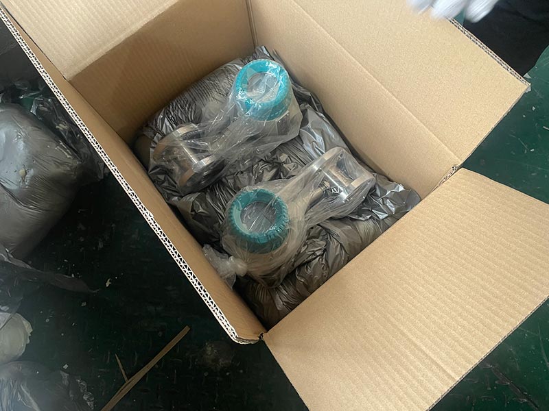 LCD Display  Flange Oil Connection Turbine Flowmeter