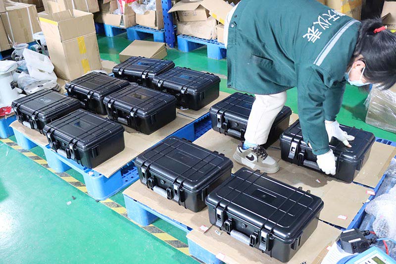 Liquid portable ultrasonic flowmeter universal flow monitors