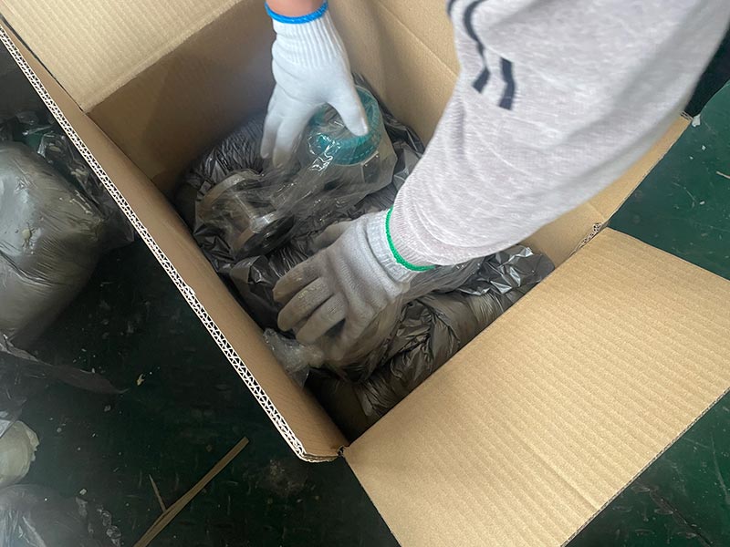 Sanitary Smart Water Liquid Flowmeter 1 3/4 Inch Digital Turbine Flow Meter Gasoline