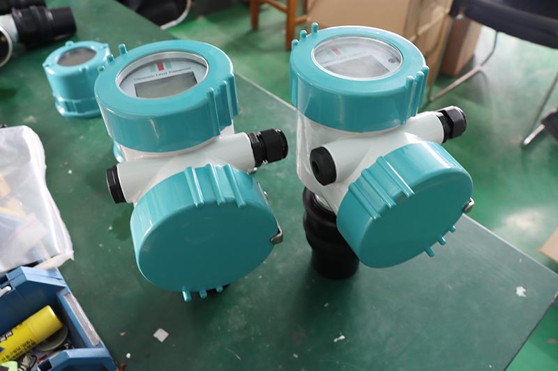 Water level sensor industrial level measuring instruments transmitter