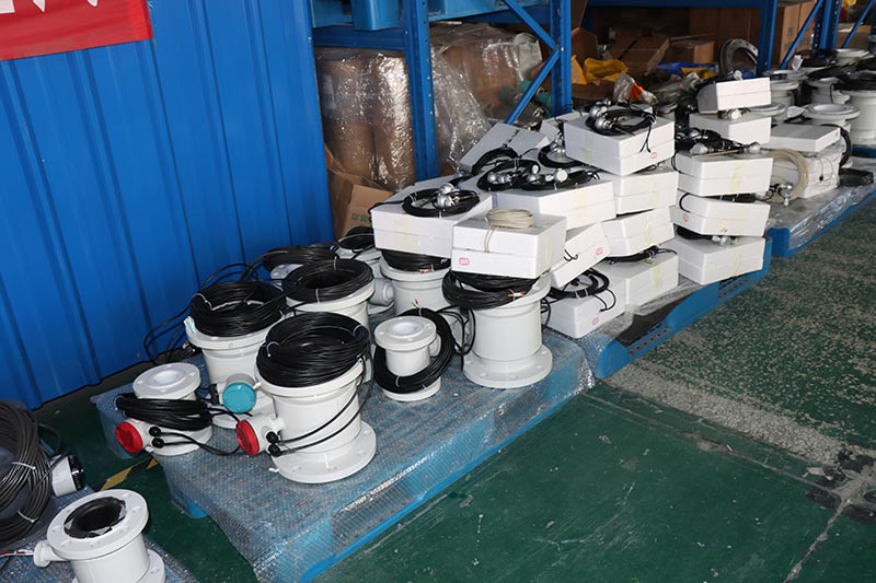 China Methanol Sea Wast Water Sewage Flowmeter Converter Price Electromagnetic Flow Meter