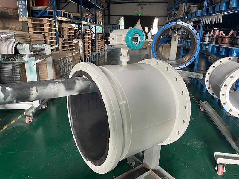 QTLD ISO 17025 calibration magnetic flowmeter PTFE liner waste water flow meter