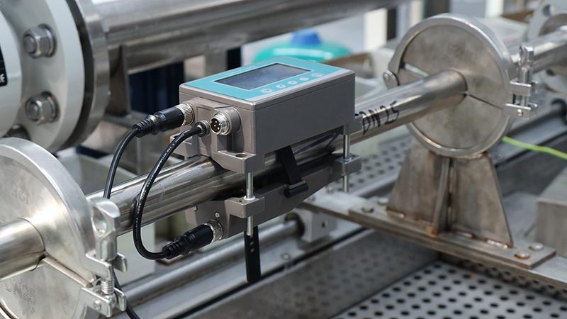 DN40mm pure water Clamp on small pipe ultrasonic clamp on meter