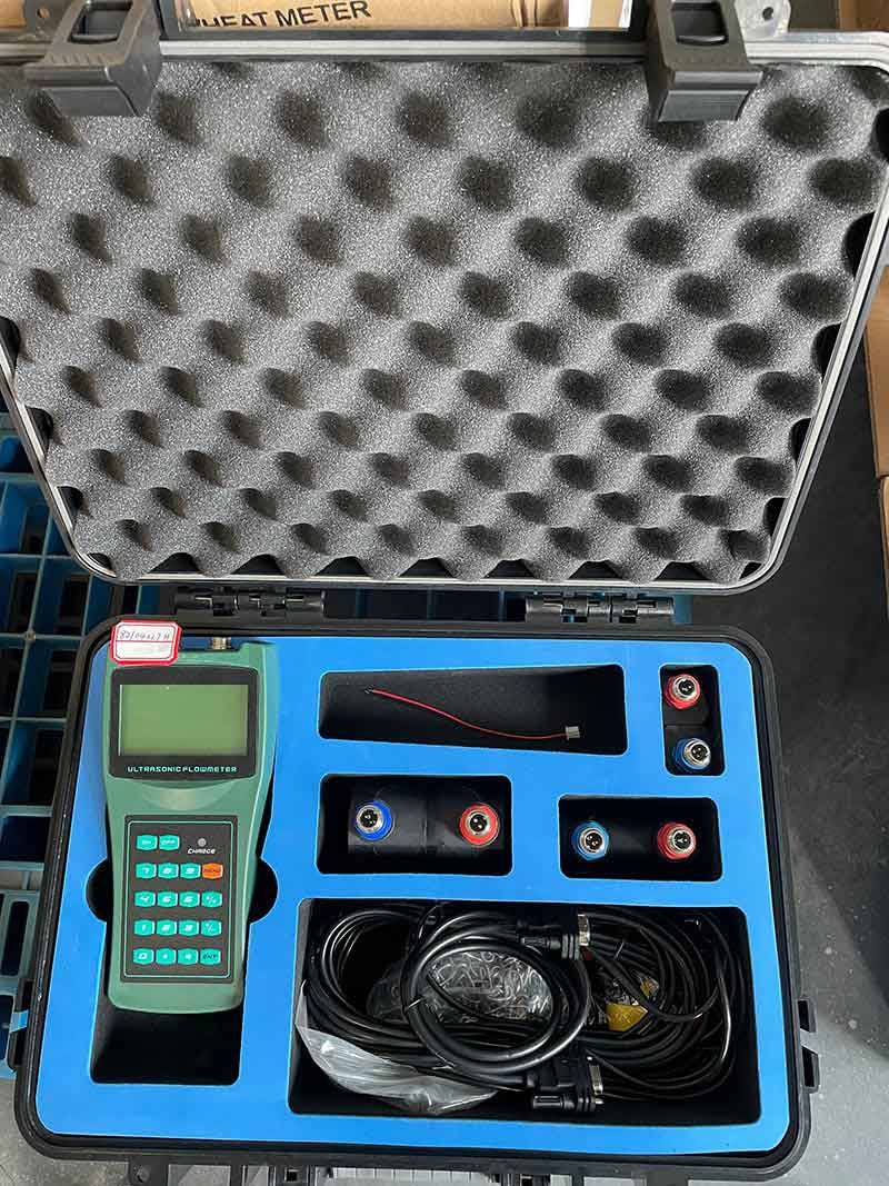 Digital ultrasonic flowmeters with S2 transducers