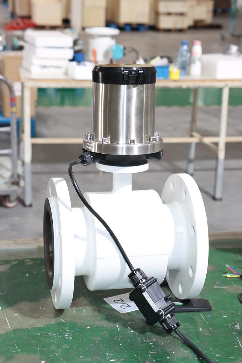 Insertion connection Sea water battery mag flowmeter