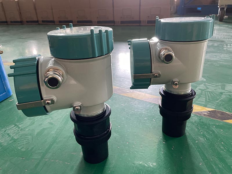 Integrated ultrasonic level gauge sensor river water level meter anti-corrosion probe RS485 controller