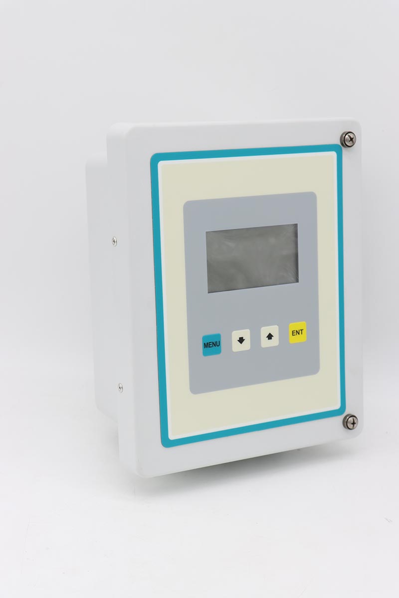 Low Price Wall Mounted Ultrasonic Water Flowmeter Clamp On Ultrasonic