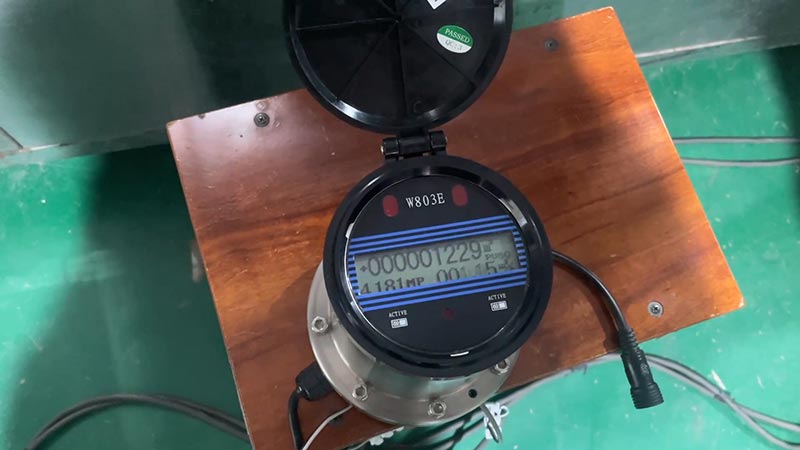 Made in China Exproof 3.6V battery powered magnetic flowmeter