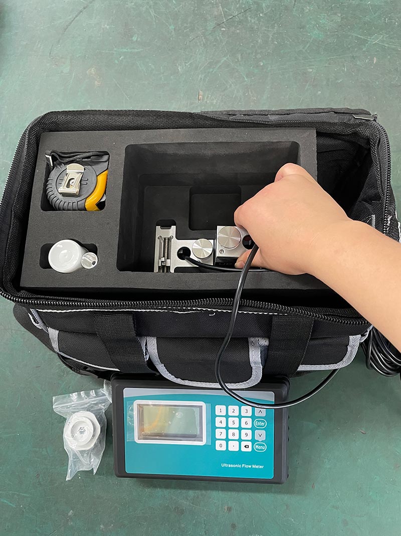 Portable Ultrasonic Underground water detector flow meter