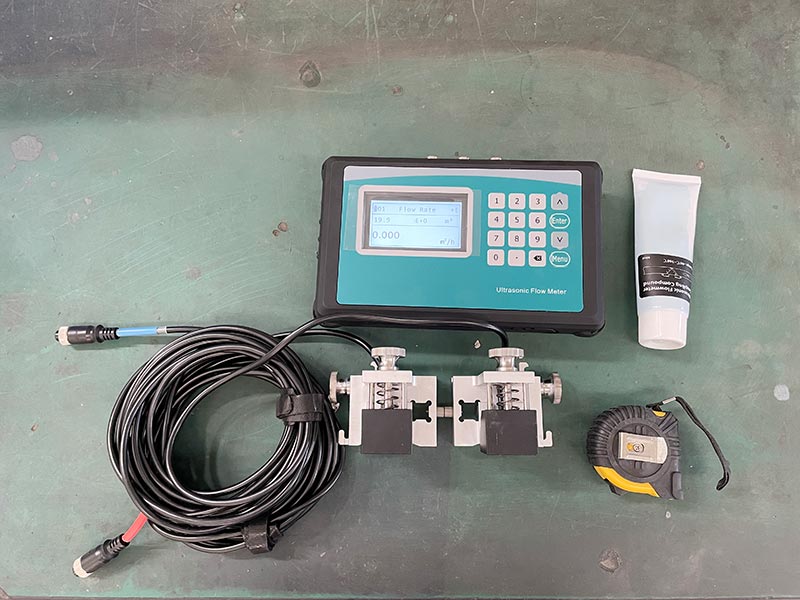 flexiable 4-20mA output portable ultrasonic flow meters