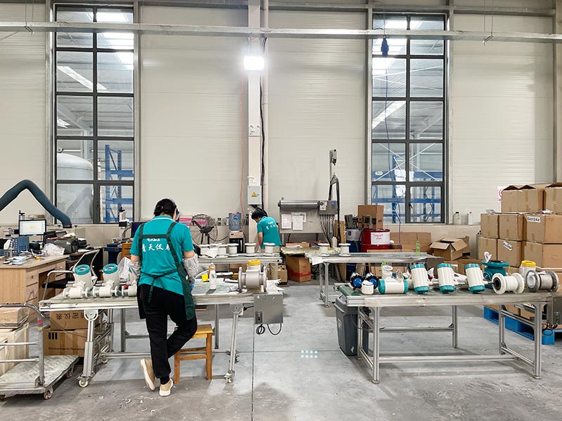 Clamp Electromagnetic Flow Meter Flow Meter Price Water Digital Flow Meter