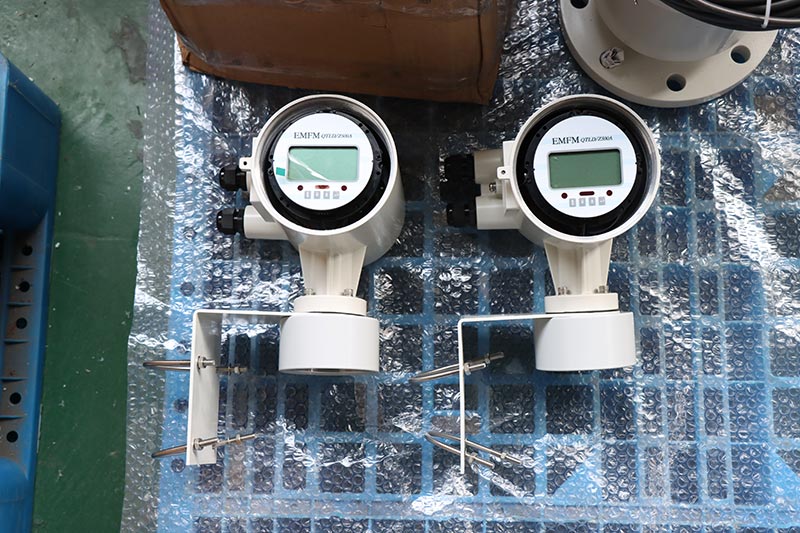 wireless data logger inline magnetic flow meter