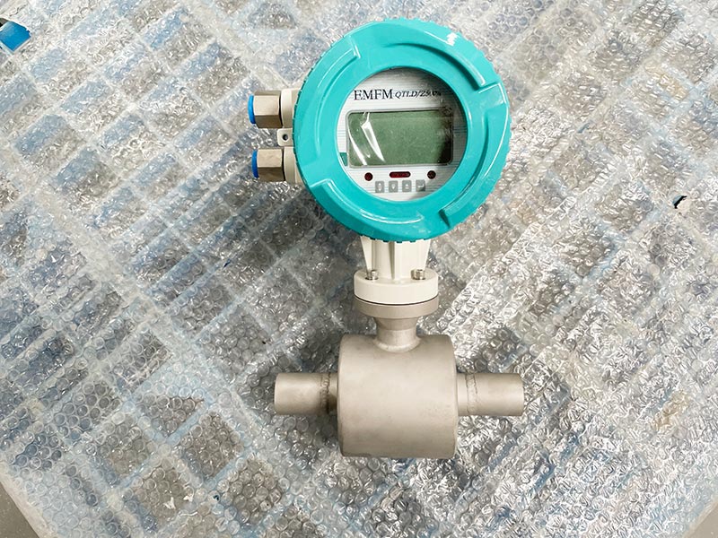 Electromagnetic Liquid Flow Meter for Waste Water with Hart