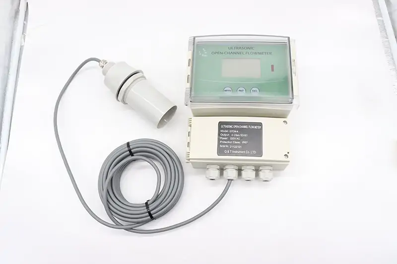 Hot sale Ultrasonic water flow meter RS485 River Flow Open Channel Flowmeter