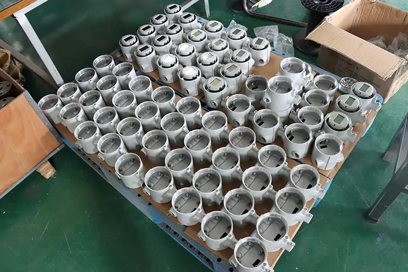 High Precision Liquid Turbine Flow Meter Stainless Steel Digital Turbine Flow Meter